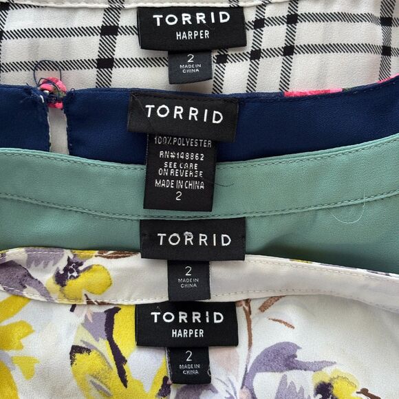Torrid LOT Sleeveless Tops Tanks Harper Relaxed Fit Plaid Floral Size 2 2X G315 - Picture 14 of 15